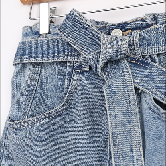 East of Eden Medium Wash Denim Belted Mini Skirt Size: 30 - Picture 8 of 10